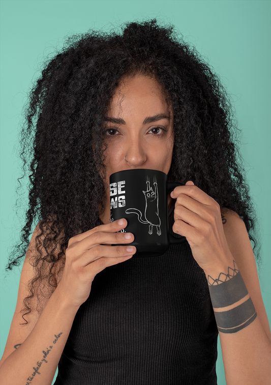 Black Mug - "These Claws Don´t Clip Themselves" 15oz